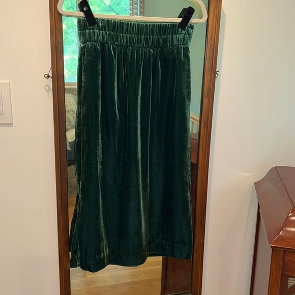 J. Crew Pull-On Velvet Skirt Dark Green XS - Picture 2 of 5